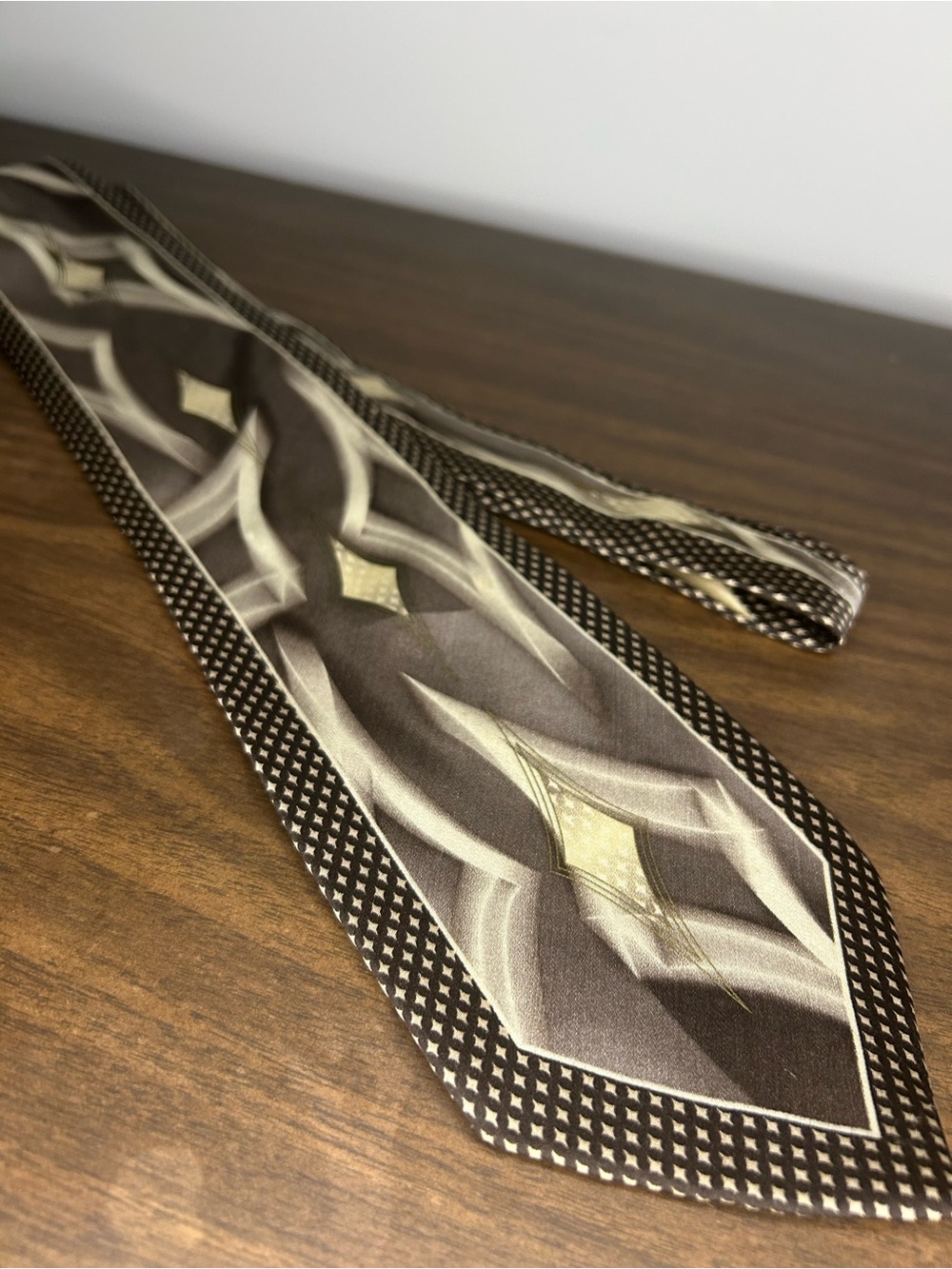 Vintage Versailles by Piatelli 100% Silk Abstract Geometric Necktie Handmade